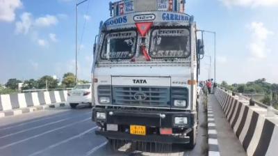 Punjab Road Accident: Horrific Road Accident in Sangrur, Two Youths Crushed to Death