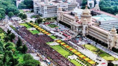 Chinnaswamy Stadium Stampede: FIR Against RCB, Event Organisers & Others For Criminal Negligence