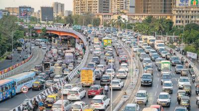 Mumbai Threat Call: that 34 ‘'human  bombs' carrying ‘400 kg of RDX' planted, Police on High alert