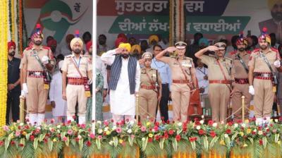 Punjab Police AGTF Nabs Two Wanted Lawrence Bishnoi Gang Operatives, Glock Pistol Seized