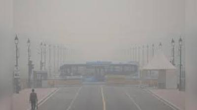The regulatory body Commission for Air Quality Management (CAQM) said it would constitute an expert committee for specifically targeting vehicular pollution, which is identified as a major contributor to wintertime PM2.5 levels. File Photo.