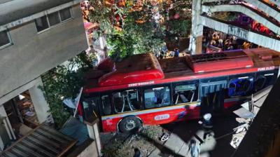 Four Dead, 25 Injured as BEST Bus Crashes into Vehicles in Mumbai’s Kurla West
