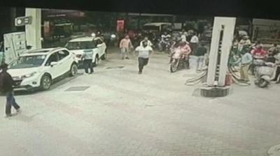 Attack on Youth at Chandigarh Petrol Pump Attack on Youth at Chandigarh Petrol Pump