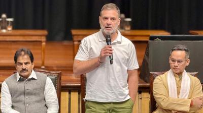 Rahul Gandhi Chairs Review Meeting with Congress Leaders on Raising Public Issues in Parliament