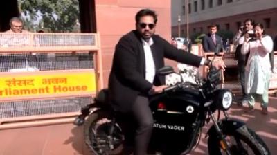 Congress MP Vamsi Gaddam arrives at Parliament on 'Atom bike'; Know What it is 