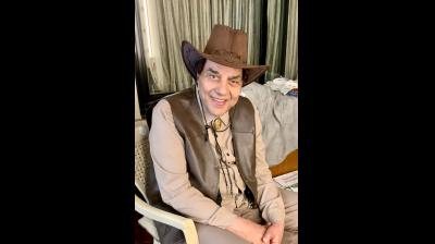 Sons Sunny and Bobby Deol planned to honour their father's 90th birth anniversary by welcoming fans to meet the family, pay tributes and celebrate his legacy.  File Photo.