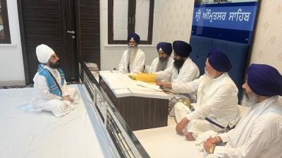 Ranjit Singh Dhadrianwale Appears Before Panj Singh Sahibs, Apology Accepted by Akal Takht Sahib