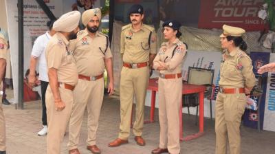 Two Women Drug Smugglers Among Six Held With 9kg Heroin In Amritsar (representative image)