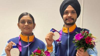 Sarbjot Singh and Divya TS Sarbjot Singh and Divya TS