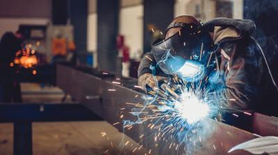  UP: 2 injured after welding gas tank explosion