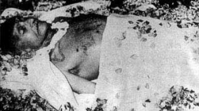 78th death anniversary of Father of the Nation Mahatma Gandhi; President Murmu, PM Modi, others pay homage