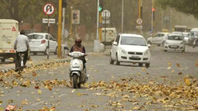 Dust storm hits Chandigarh