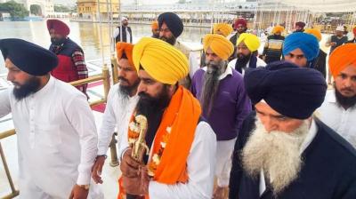 Jathedar Giani Kuldeep Singh GarhGajj Paid Obeisance at Ber Sahib