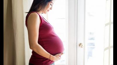 Surge In Respiratory Illnesses, Pregnancy Complications Due To Pollution After Diwali In Kolkata Surge In Respiratory Illnesses, Pregnancy Complications Due To Pollution After Diwali In Kolkata