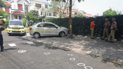 Gunfire Reported Outside Producer Pinky Dhaliwal’s Residence in Mohali; Police Investigating