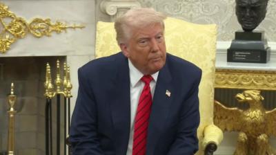 Trump Calls for De-escalation Amid Escalating India-Pakistan Tensions