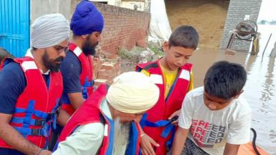 Khalsa Aid Volunteers
