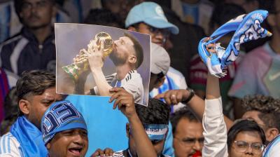 Messi Kolkata Tour: “Terrible Event” Angry fans resort to vandalism for poor management, “scam”