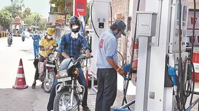 Petrol and Diesel Shortage in Punjab Petrol and Diesel Shortage in Punjab