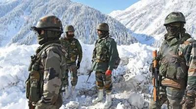 CHINA RE-DEPLOYS MORE THAN 50,000 TROOPS ON LAC- MONITORS DRONES