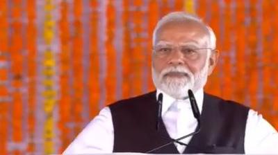 PM Modi Flags Off First Vande Bharat Train from Katra to Srinagar