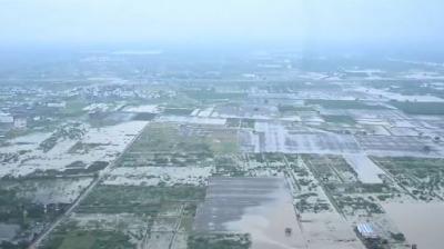 Cyclone Montha: Andhra Pradesh CM Chandrababu Naidu Conducts Aerial Survey of Damages Cyclone Montha: Andhra Pradesh CM Chandrababu Naidu Conducts Aerial Survey of Damages