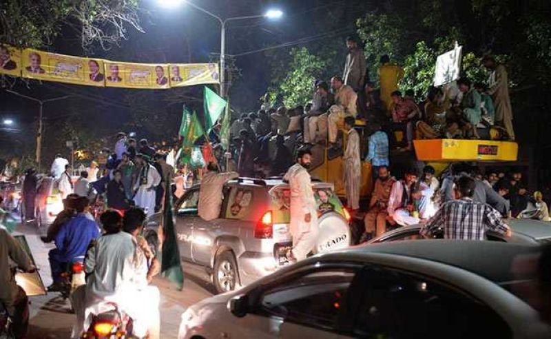 50 people including 20 policemen have been injured during clashes