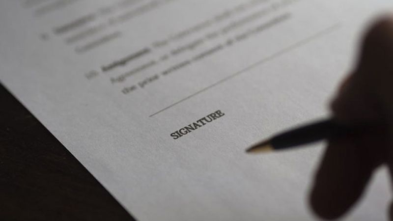 forging the signature