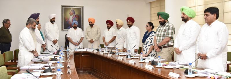 Punjab Cabinet observes 2-Minute silence in memory of Former PM Vajpayee