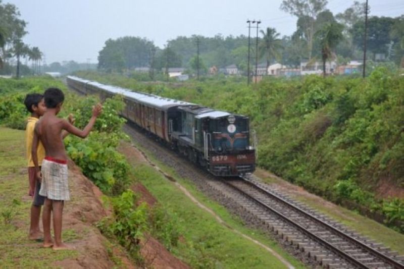 One pair of special passenger train will run from Agartala to Badarpur today