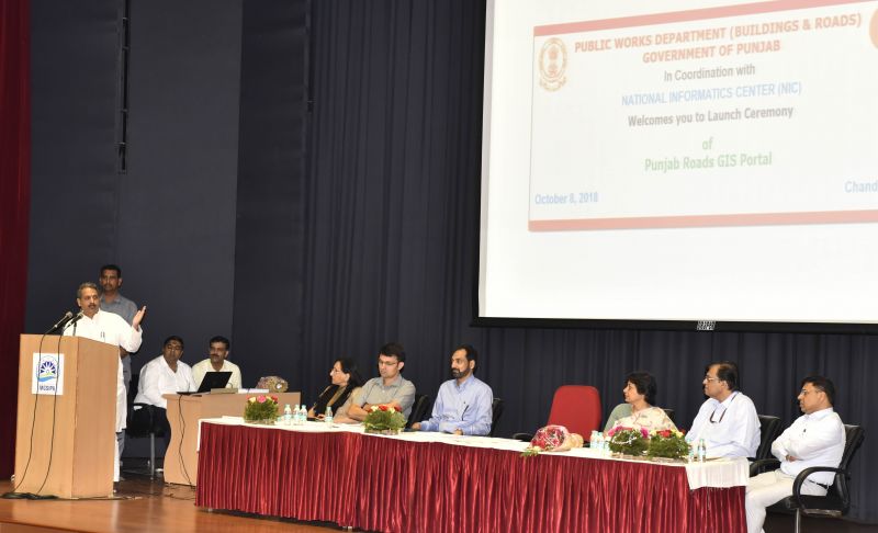 Vijayinder Singla PWD Minister Punjab addressing at the launch ceremony the Punjab Roads GIS Portal