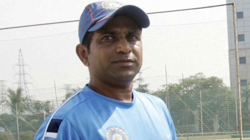 Dighe quits as Mumbai coach