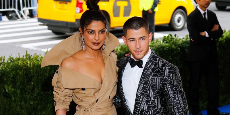 Priyanka Chopra, Nick Jonas snapped together for the first time since dating rumours
