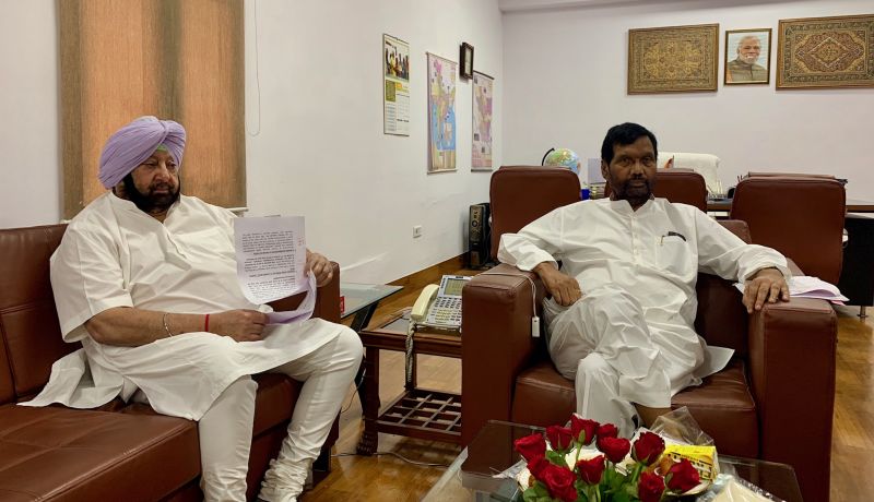 Ram Vilas Paswan and Capt Amarinder Singh