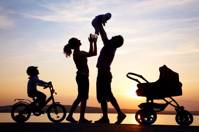 Father plays a role of oxygen for his children