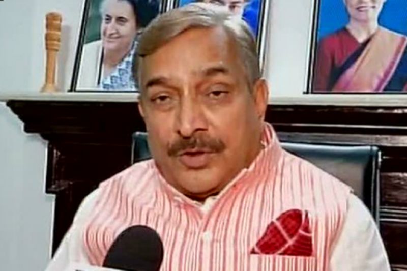 How did the pistol enter the high-security cell of a high-security jail: Tiwari