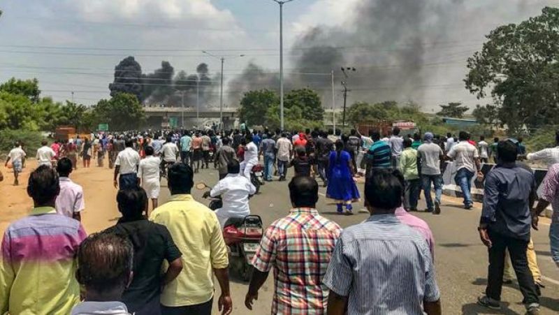 Clash between police and protesters