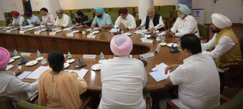First cabinet meeting under Cm Charanjit Channi