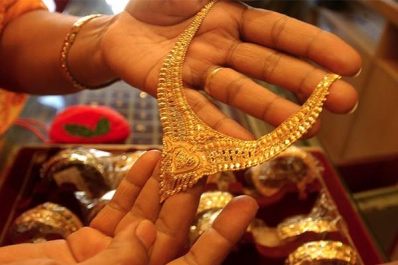 Easing demand from local jewellers and retailers