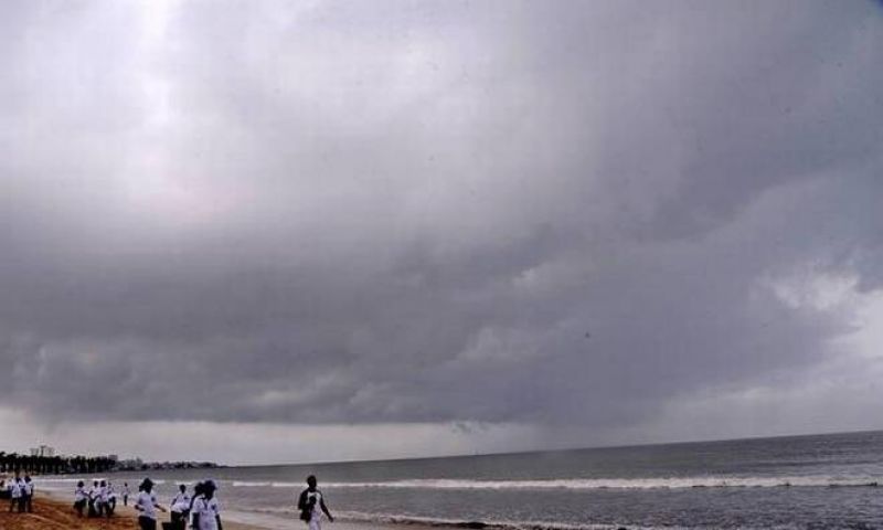 There is an increased possibility of showers from Maharashtra to Odisha