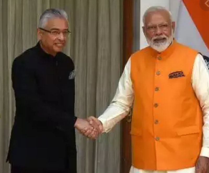 Pravind Jugnauth and Narendra Modi