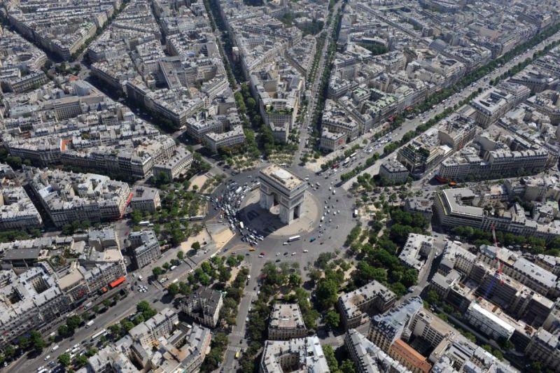 Champs Elysees