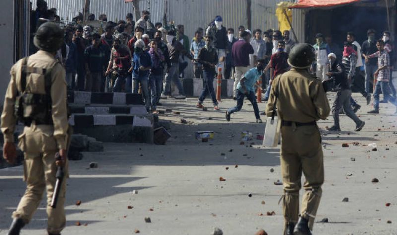 CRPF clash with stone-pelting protesters