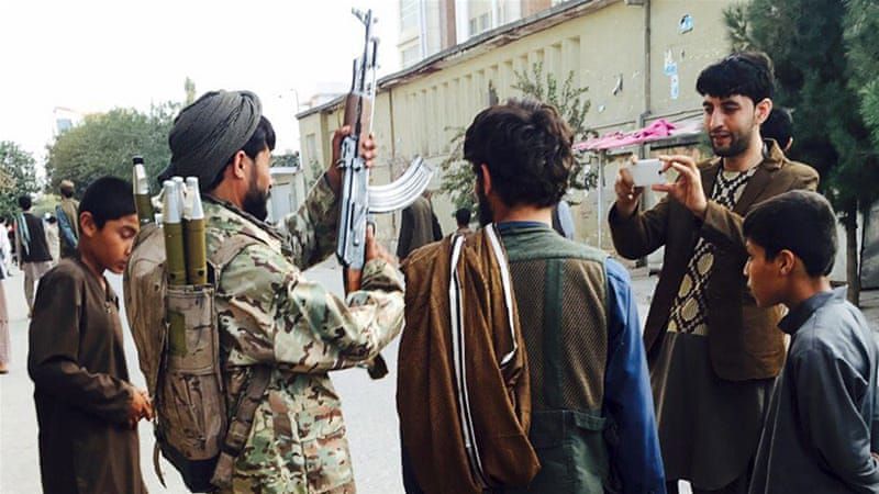 Armed groups in Pakistan continue to recruit children