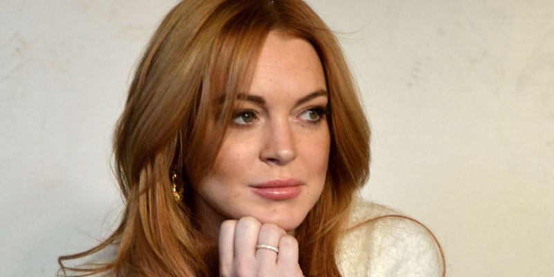 Lindsay Lohan apologised