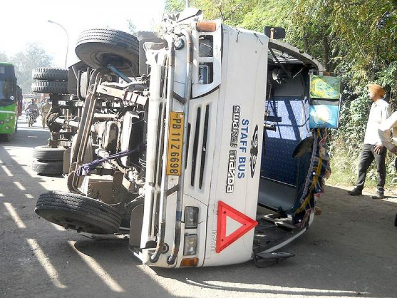A minibus overturned after its tire burst
