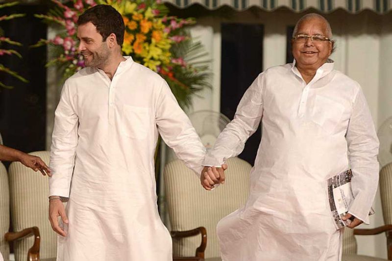 Rahul Gandhi greets Lalu Yadav on his 71st B'day
