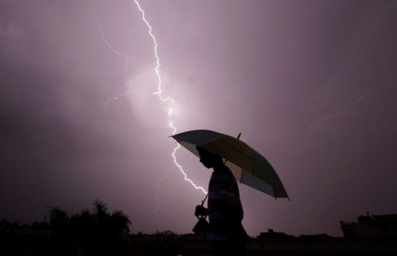 4 killed when lightning struck them