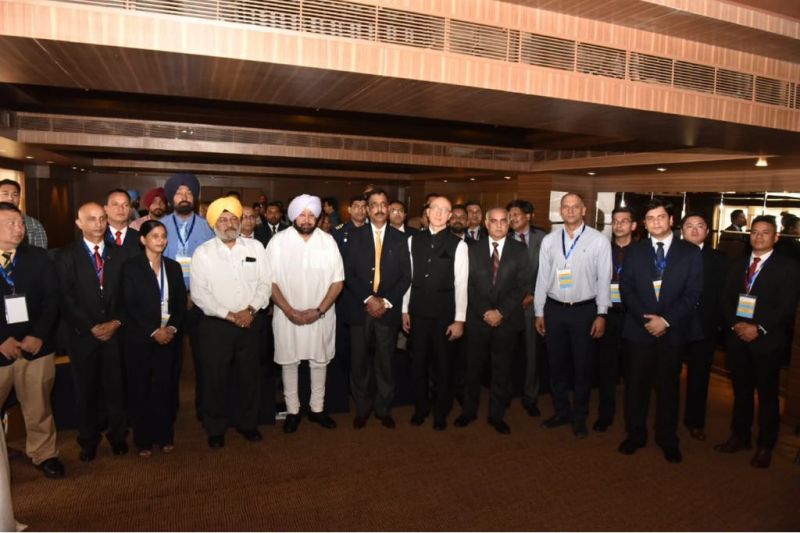 Captain Amarinder Singh called for team work to battle the menace