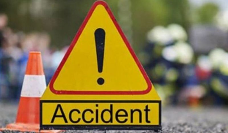 5 killed, 1 injured in truck-car collision